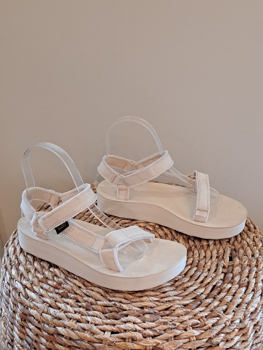 Teva Womens Midform Universal Birch Ivory Athleisure Platform Sandals 7